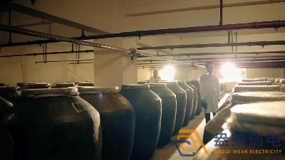 成都盎柒弱電—酒廠窖池測溫儀有什么作用？